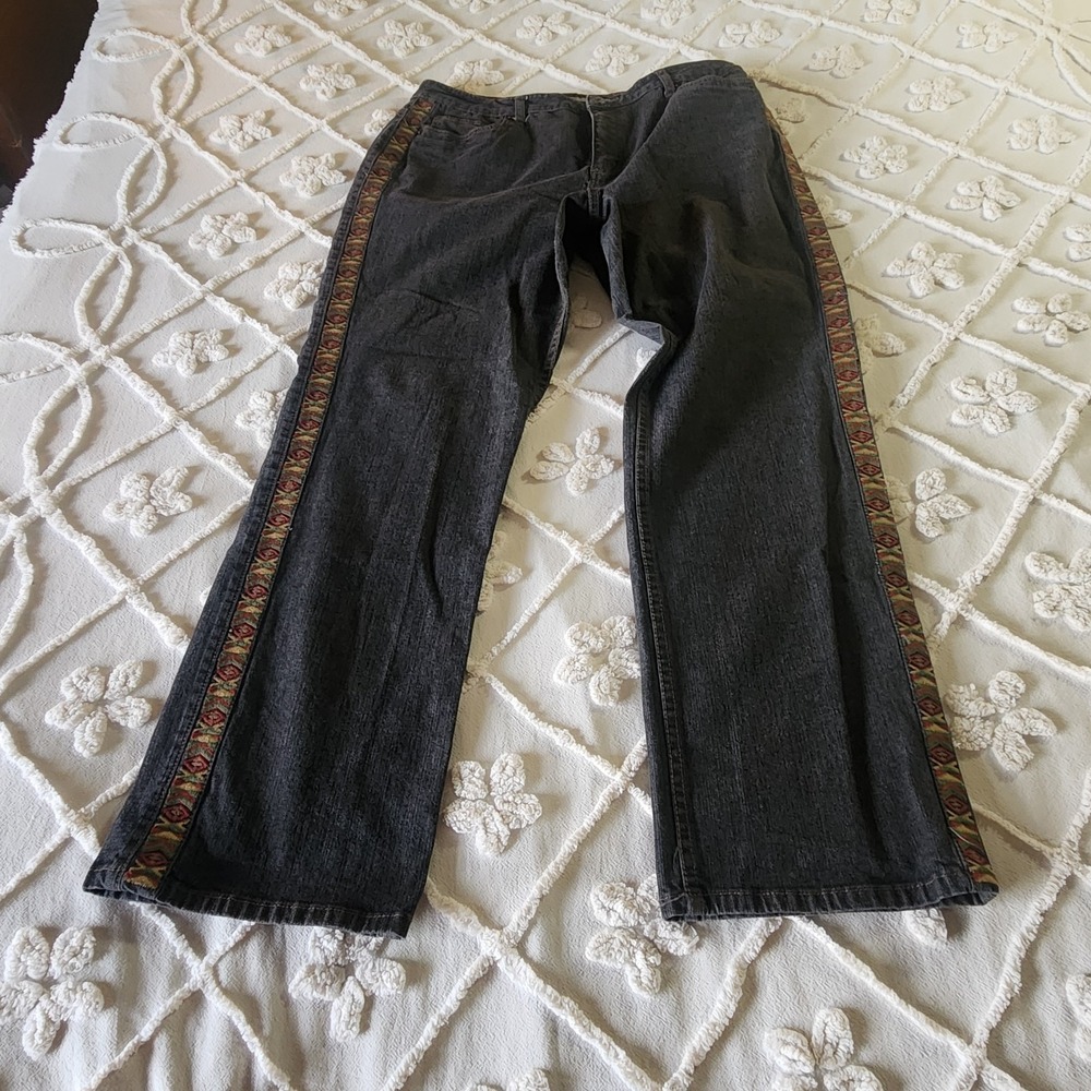 Coldwater Creek Straight Leg Jeans V#D1054 Women Sz 16 Black Stretch Denim Aztec